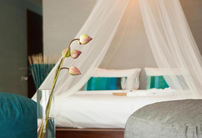 Iroha Garden Hotel & Resort