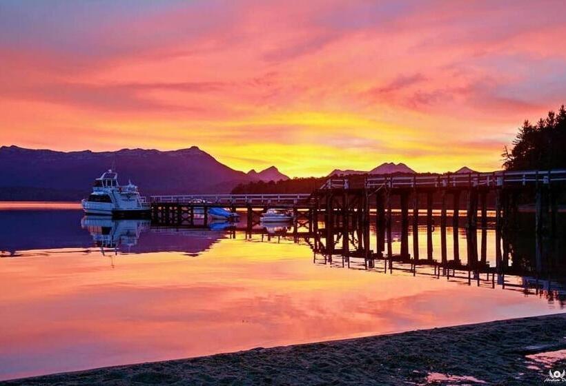 בית מלון כפרי La Roca De La Patagonia