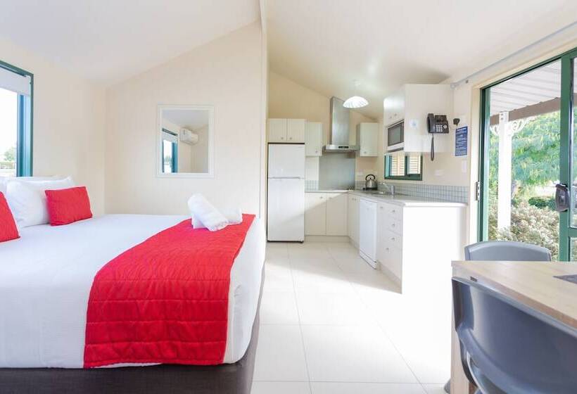 酒店 Lake Taupo Holiday Resort