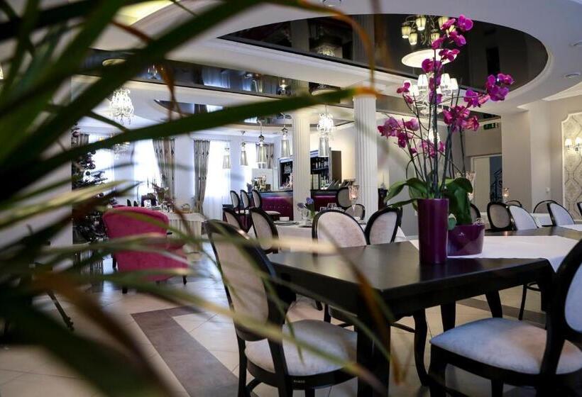 בית מלון כפרי Madelaine