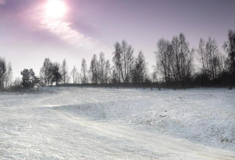 בית מלון כפרי Madelaine