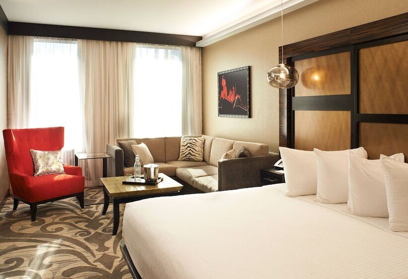 هتل Metropolitan At The 9, Autograph Collection