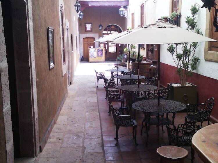 호텔 Morelia Callejón