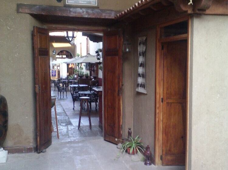 호텔 Morelia Callejón