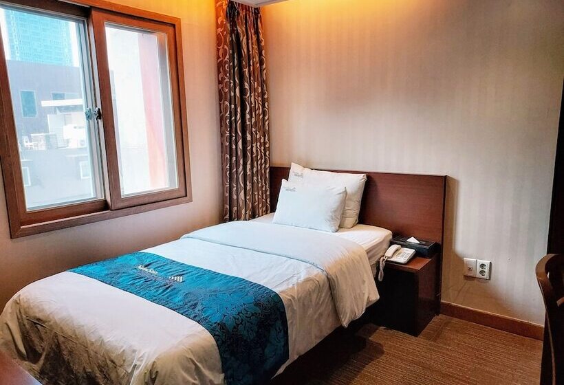 בית מלון כפרי Namsan Hill