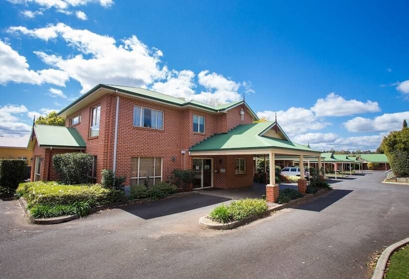 Nightcap At Federal Hotel Toowoomba