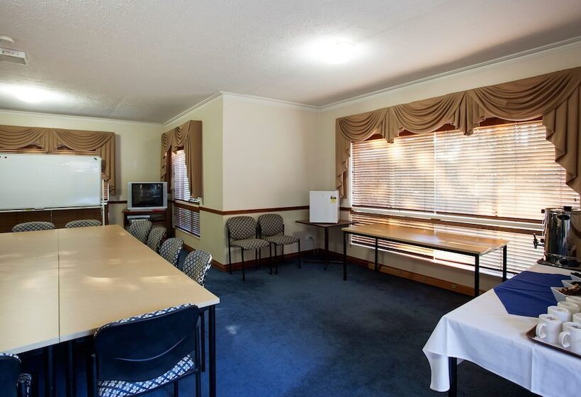 Nightcap At Federal Hotel Toowoomba