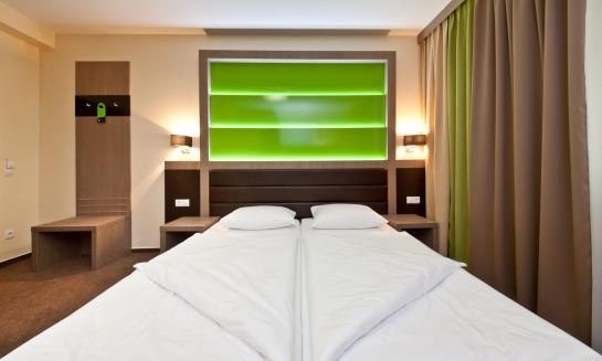 هتل Novum Style Accord