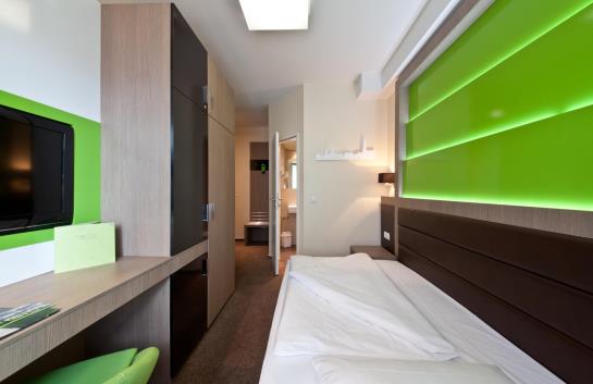 هتل Novum Style Accord