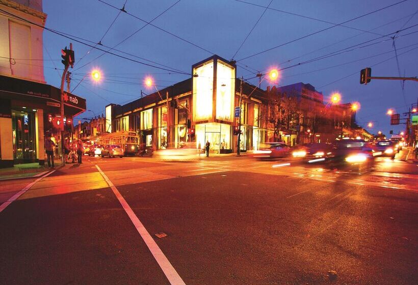 فندق Oaks Melbourne South Yarra Suites