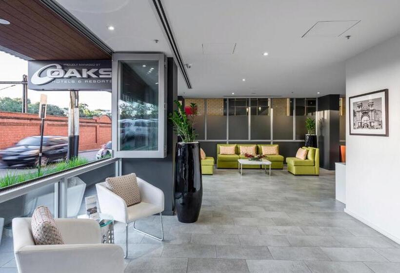 فندق Oaks Melbourne South Yarra Suites