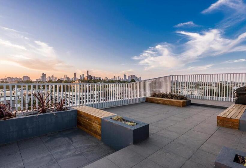 فندق Oaks Melbourne South Yarra Suites