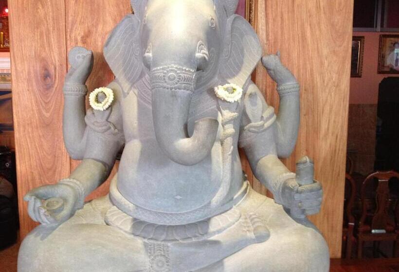 هتل Okay Guesthouse Phnom Penh