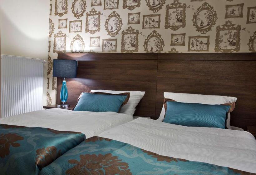 בית מלון כפרי Opole Centrum