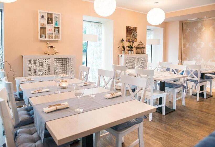 בית מלון כפרי Opole Centrum