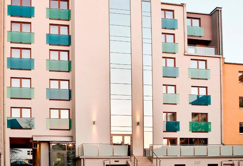 בית מלון כפרי Opole Centrum