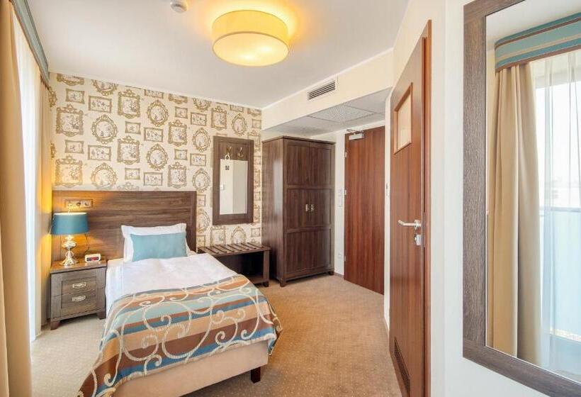 בית מלון כפרי Opole Centrum