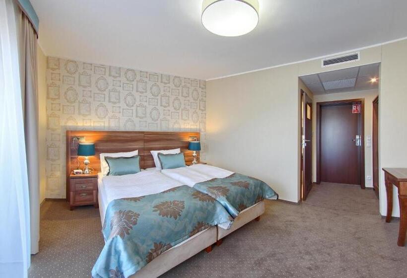 בית מלון כפרי Opole Centrum