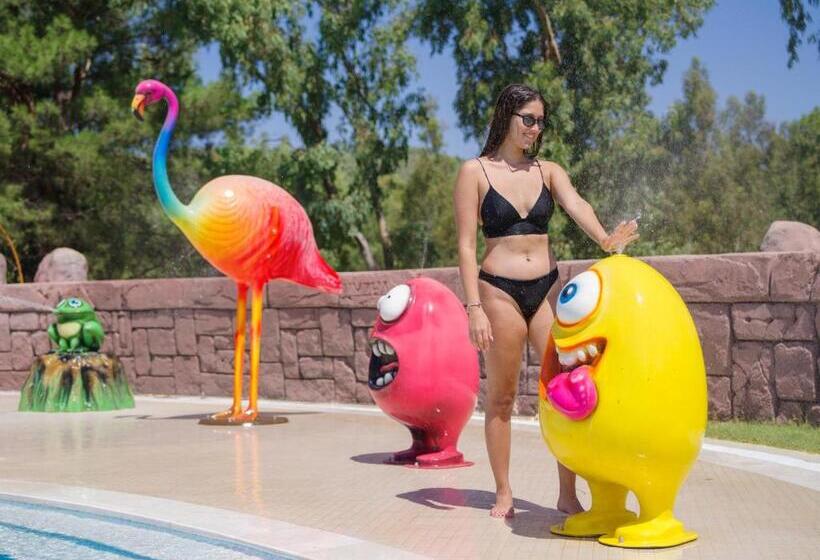 Orka Sunlife Resort Hotel And Aquapark
