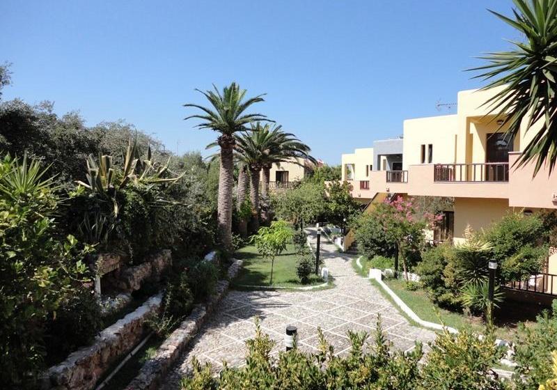 בית מלון כפרי Pergamos Village