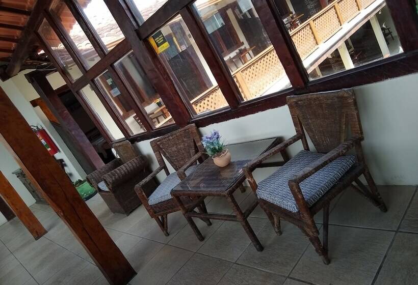 ホテル Pousada Canoas