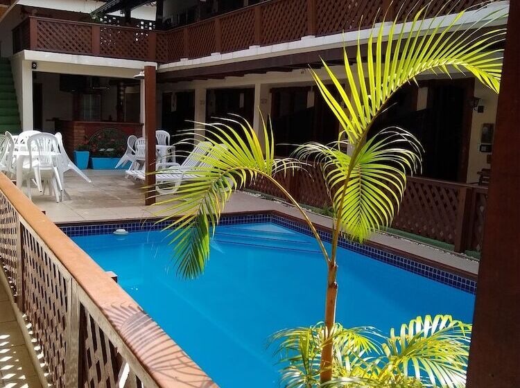 ホテル Pousada Canoas