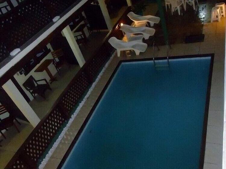 ホテル Pousada Canoas