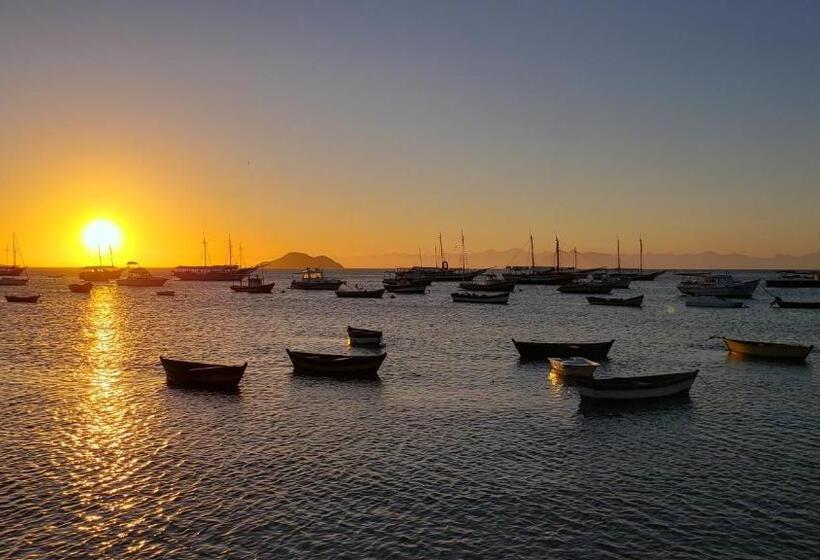هتل Pousada Casa Buzios