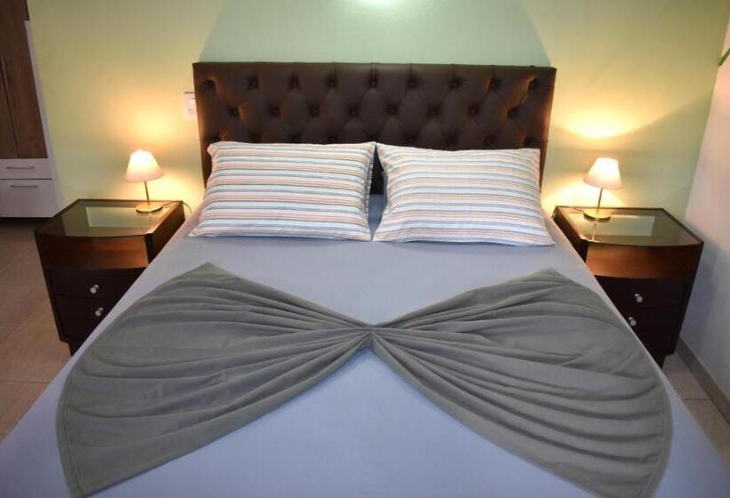 Отель Pousada Rancho Fundo