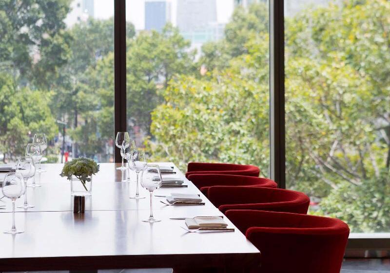 酒店 Pullman Saigon Centre