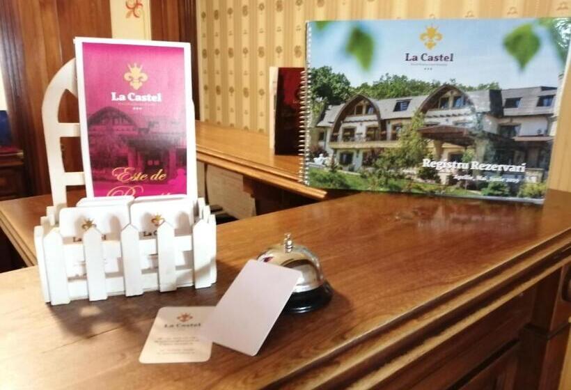 ホテル Restaurant La Castel