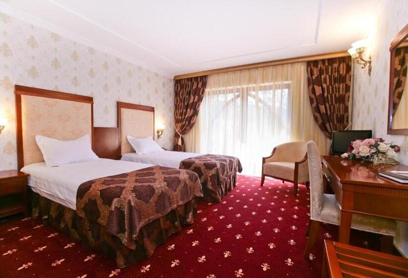 ホテル Restaurant La Castel