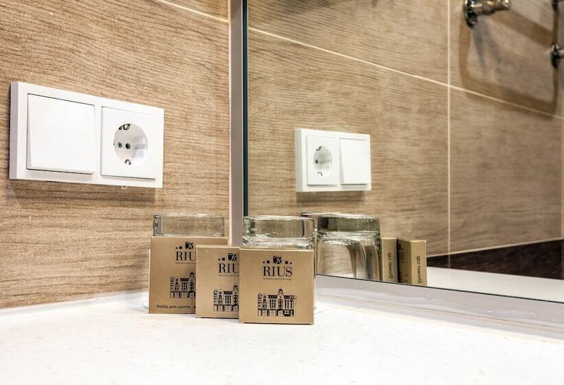 Rius Hotel Lviv
