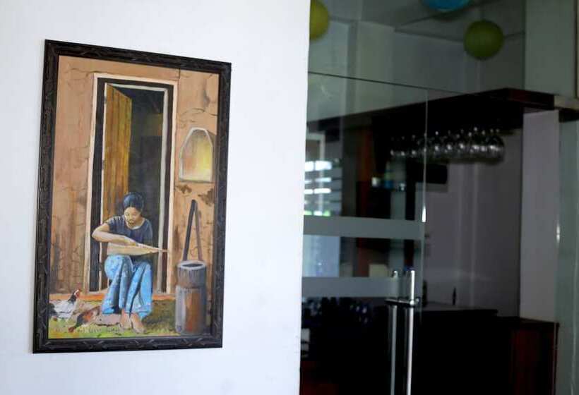 Отель Royal Hills