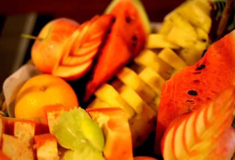 Отель Royal Hills