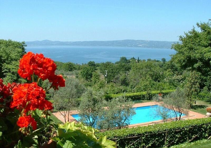 בית מלון כפרי La Riserva Montebello