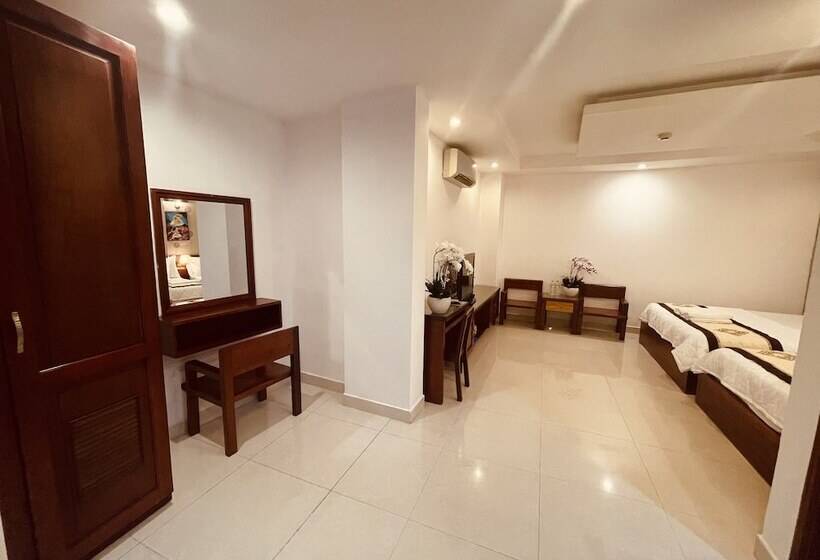 هتل Saigon Europe