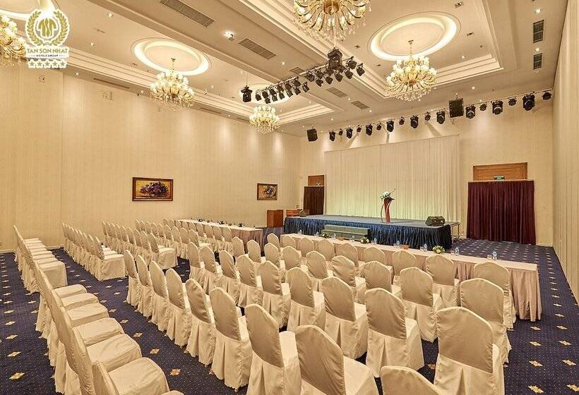 هتل Tan Son Nhat Saigon