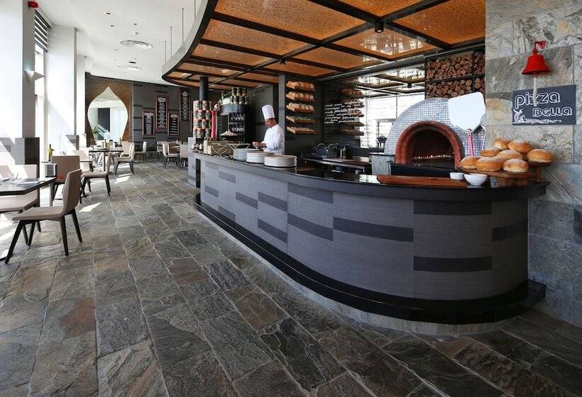 The Art Hotel & Resort