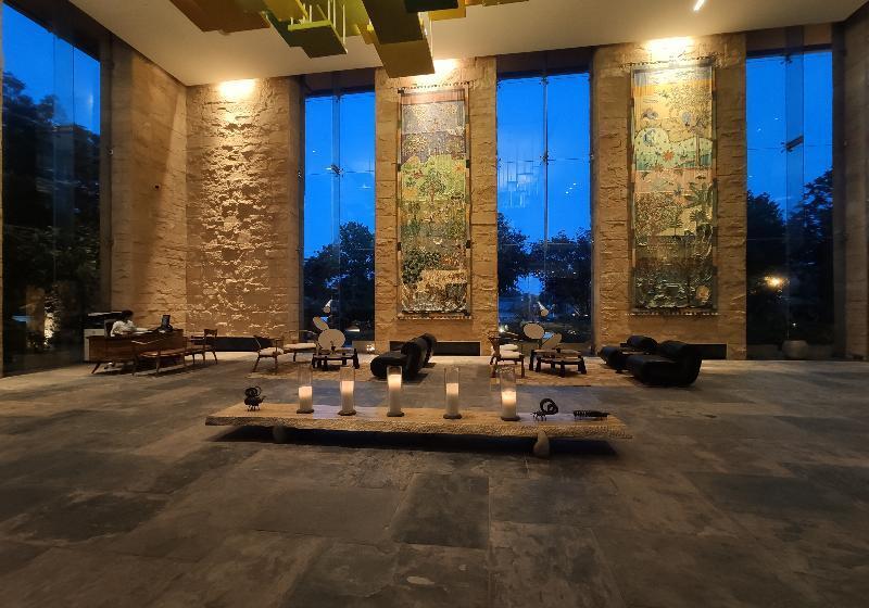 בית מלון כפרי Taj Damdama Lake Resort & Spa, Gurugram