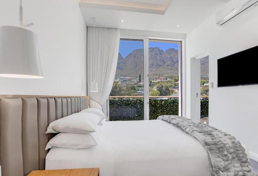 هتل The Marly Boutique