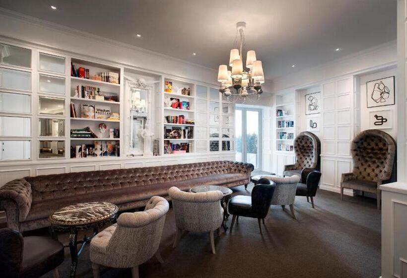 هتل The Marly Boutique