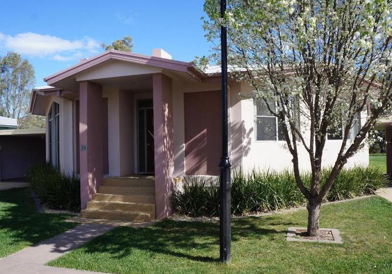 בית מלון כפרי Tindarra Resort