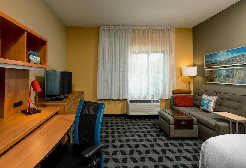 בית מלון כפרי Towneplace Suites By Marriott Bangor
