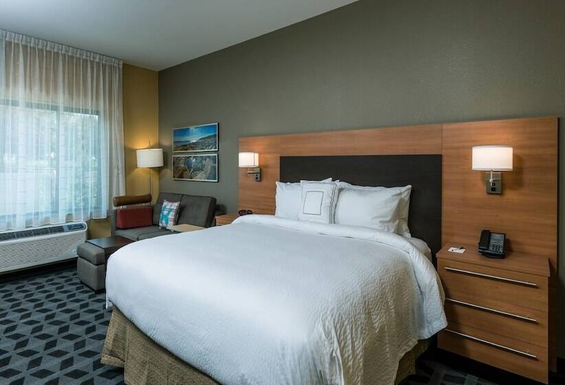 בית מלון כפרי Towneplace Suites By Marriott Bangor