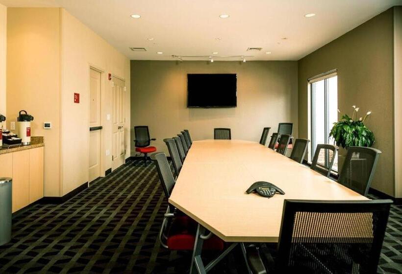 בית מלון כפרי Towneplace Suites By Marriott Bangor