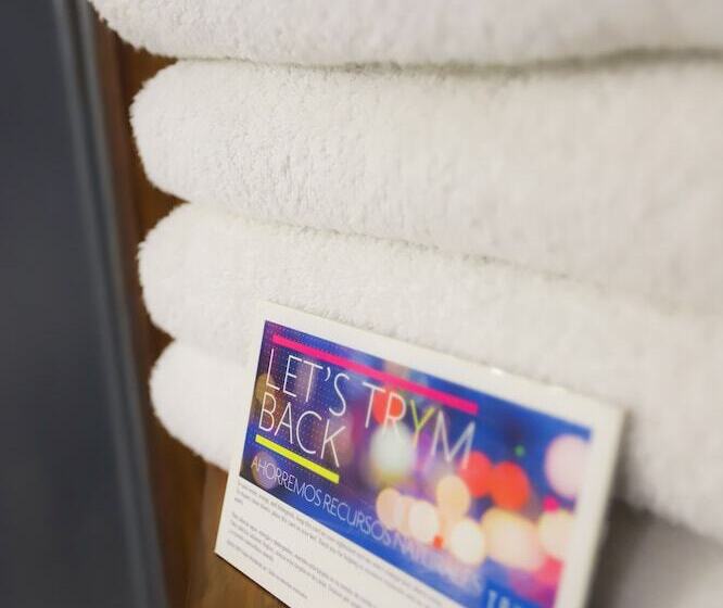 ホテル Tryp By Wyndham Chetumal