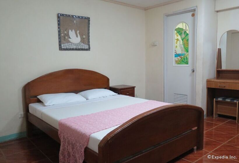 هتل Villa Alzhun Tourist Inn And Restaurant