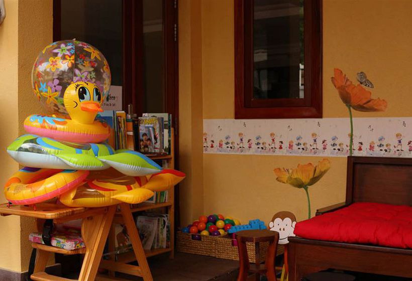 هتل Villa Nane Boutique & Cafe