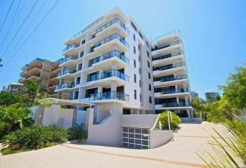 King'S Row Holiday Apartments